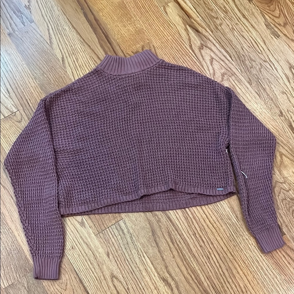 Hollister Women's Purple Turtleneck Sweater